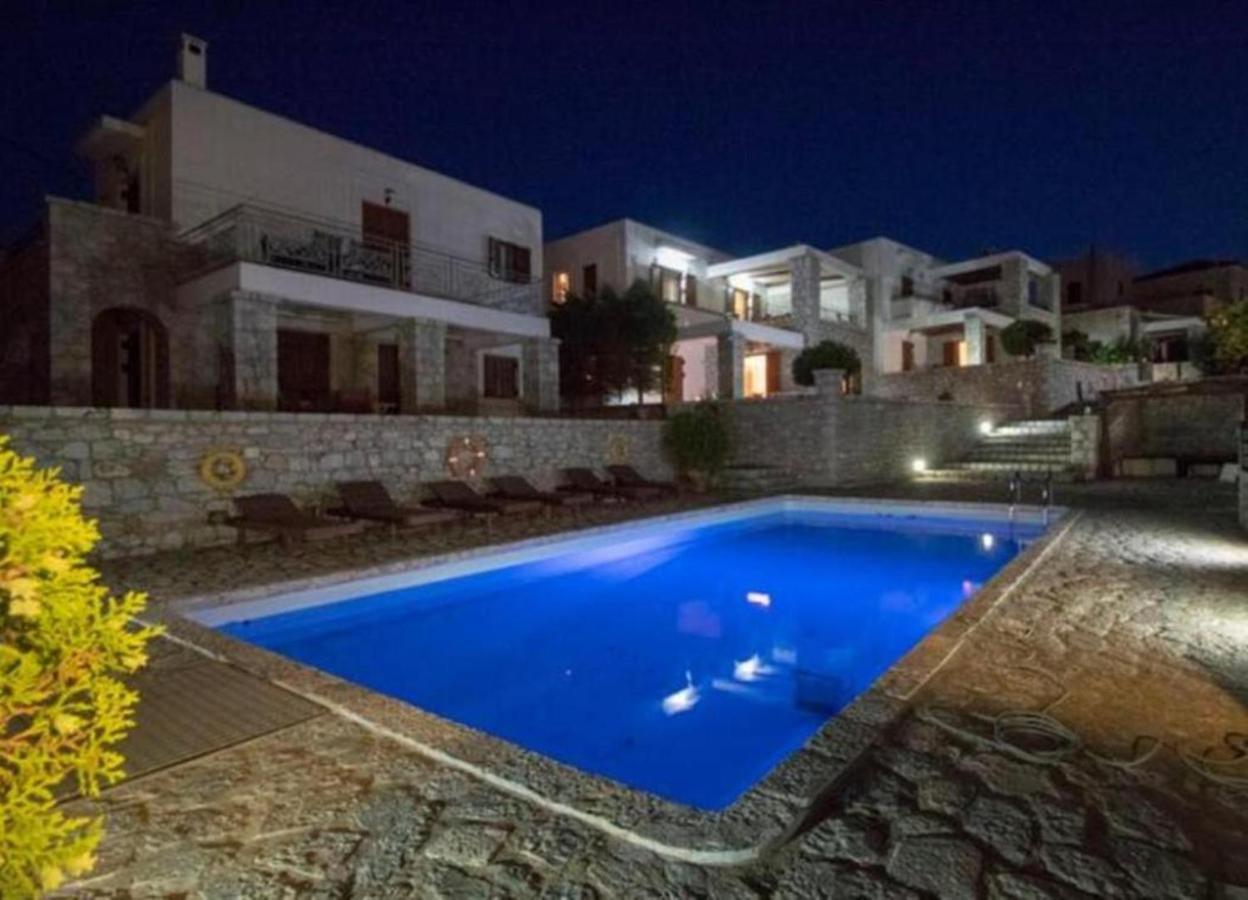 Malvazios Villas #2 Jýthio Eksteriør bilde